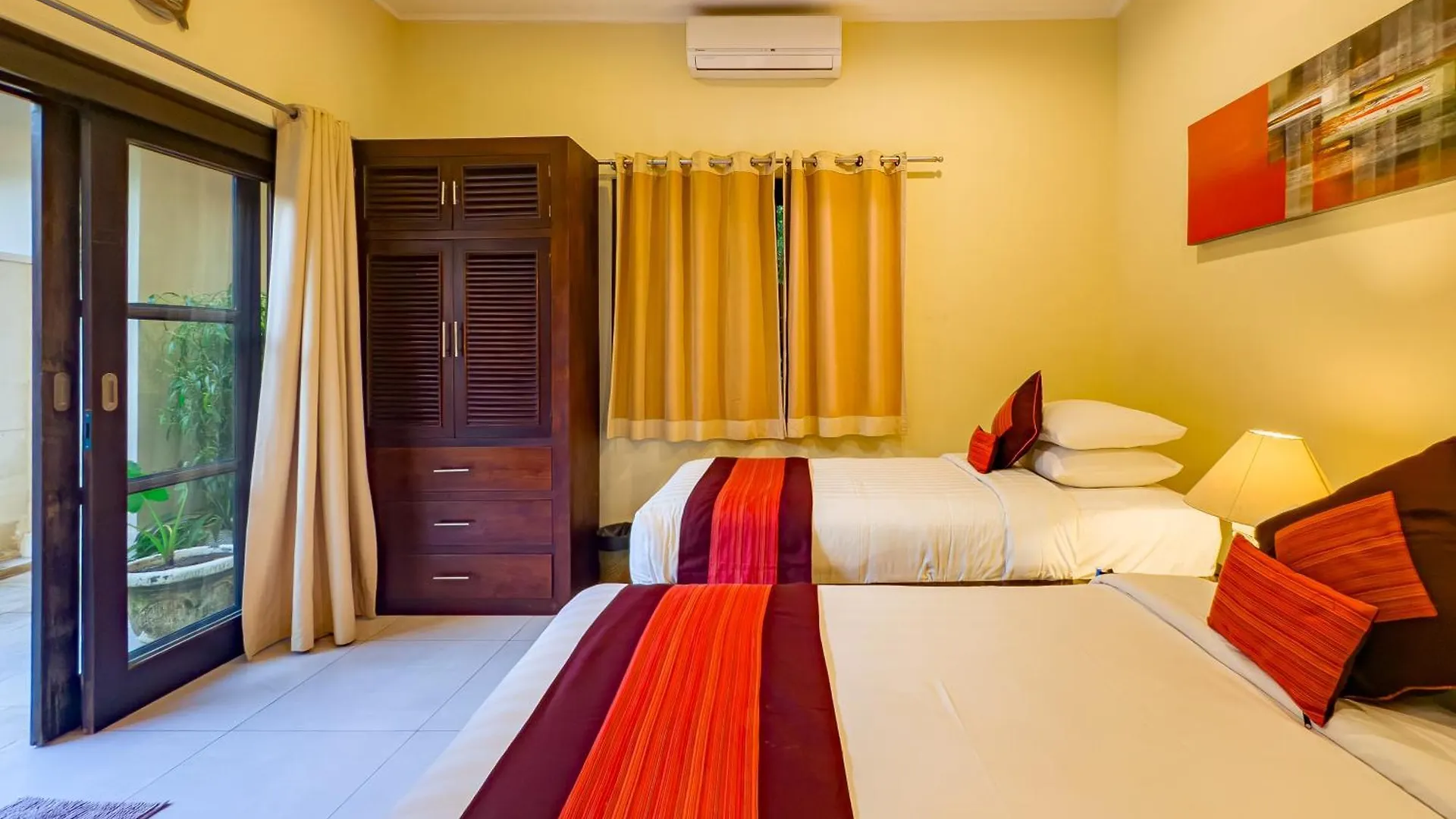 Villa Bugis Abimanyu Seminyak