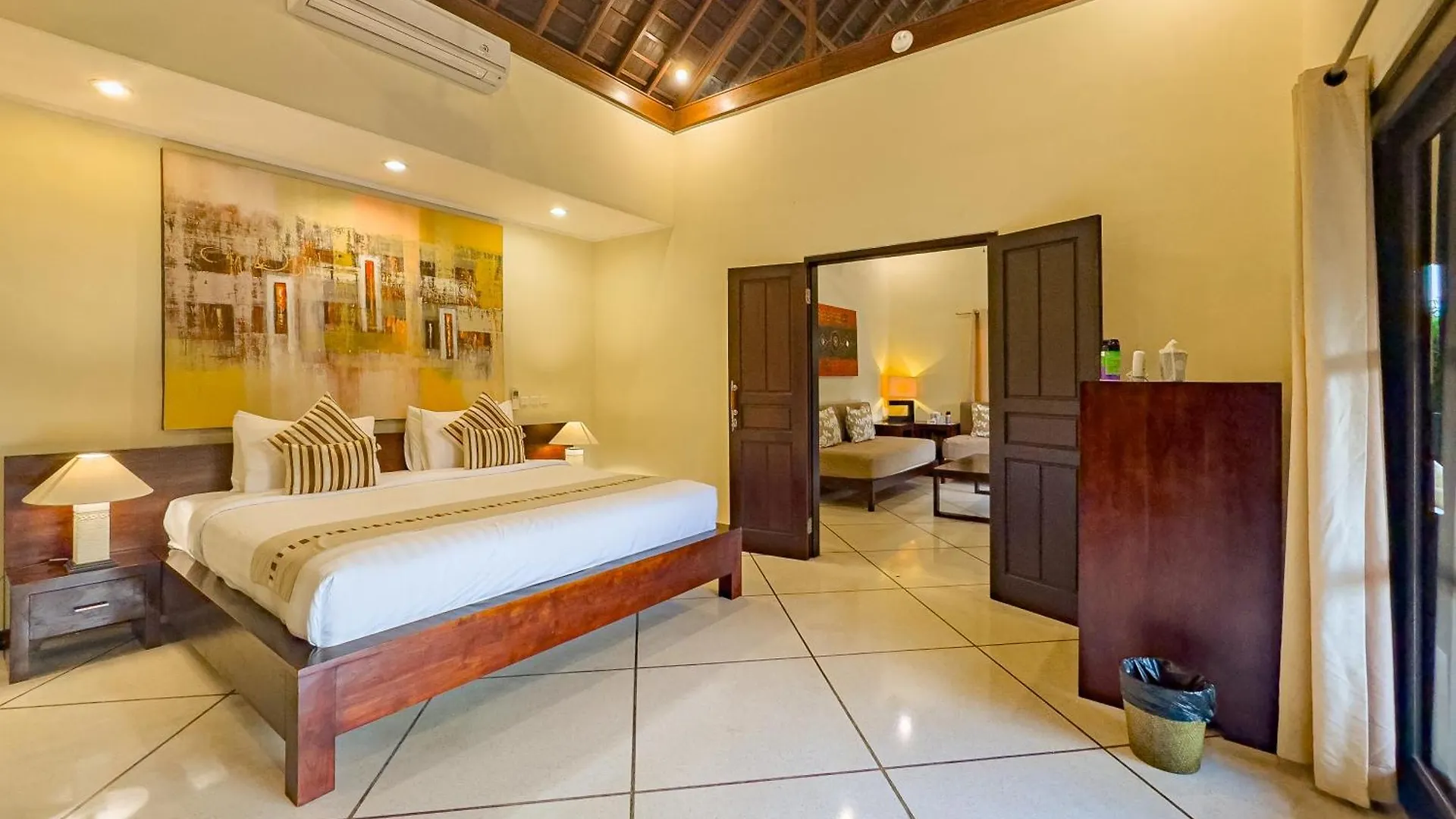 Villa Bugis Abimanyu Seminyak Indonesia