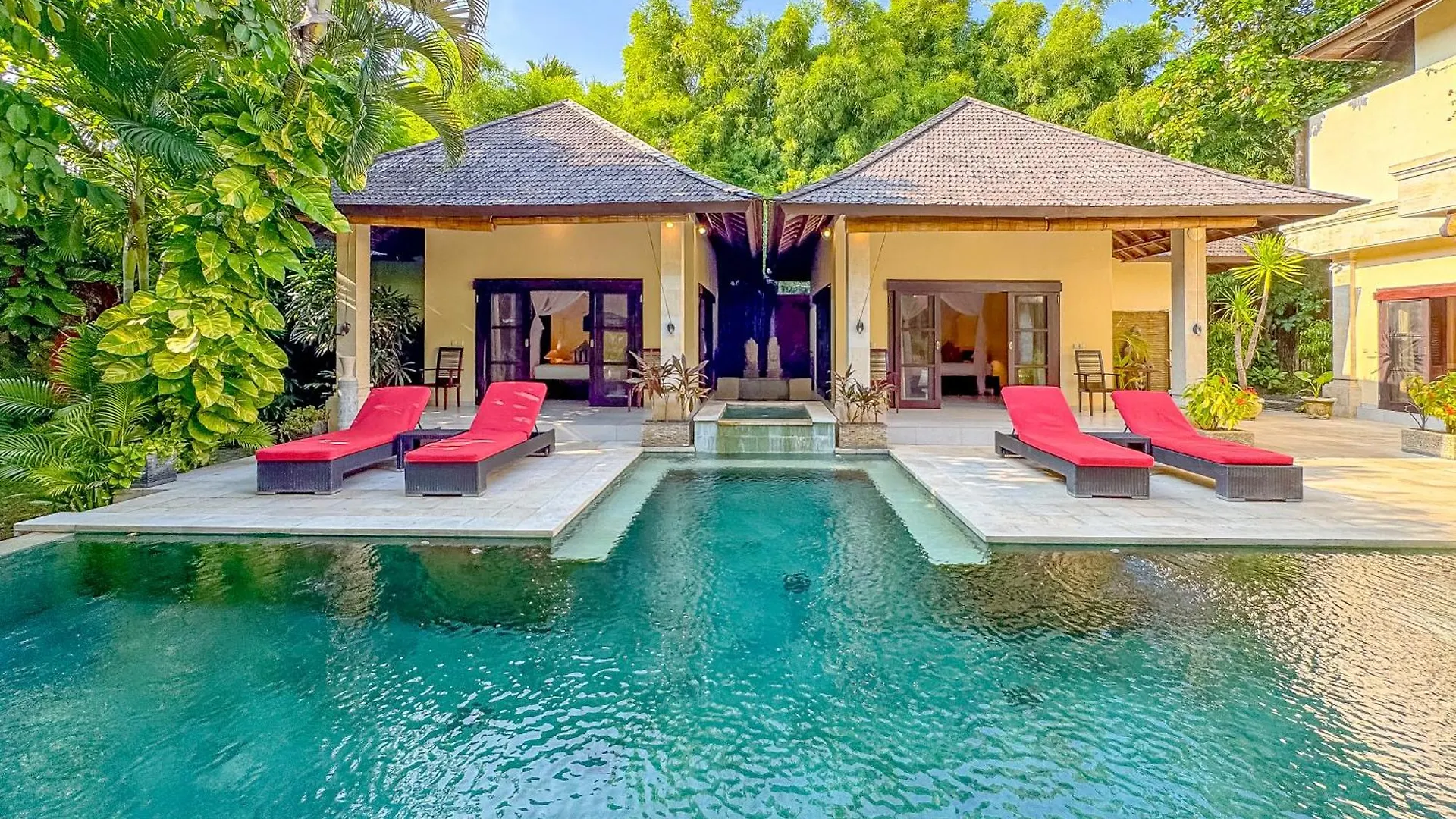 Villa Bugis Abimanyu Seminyak