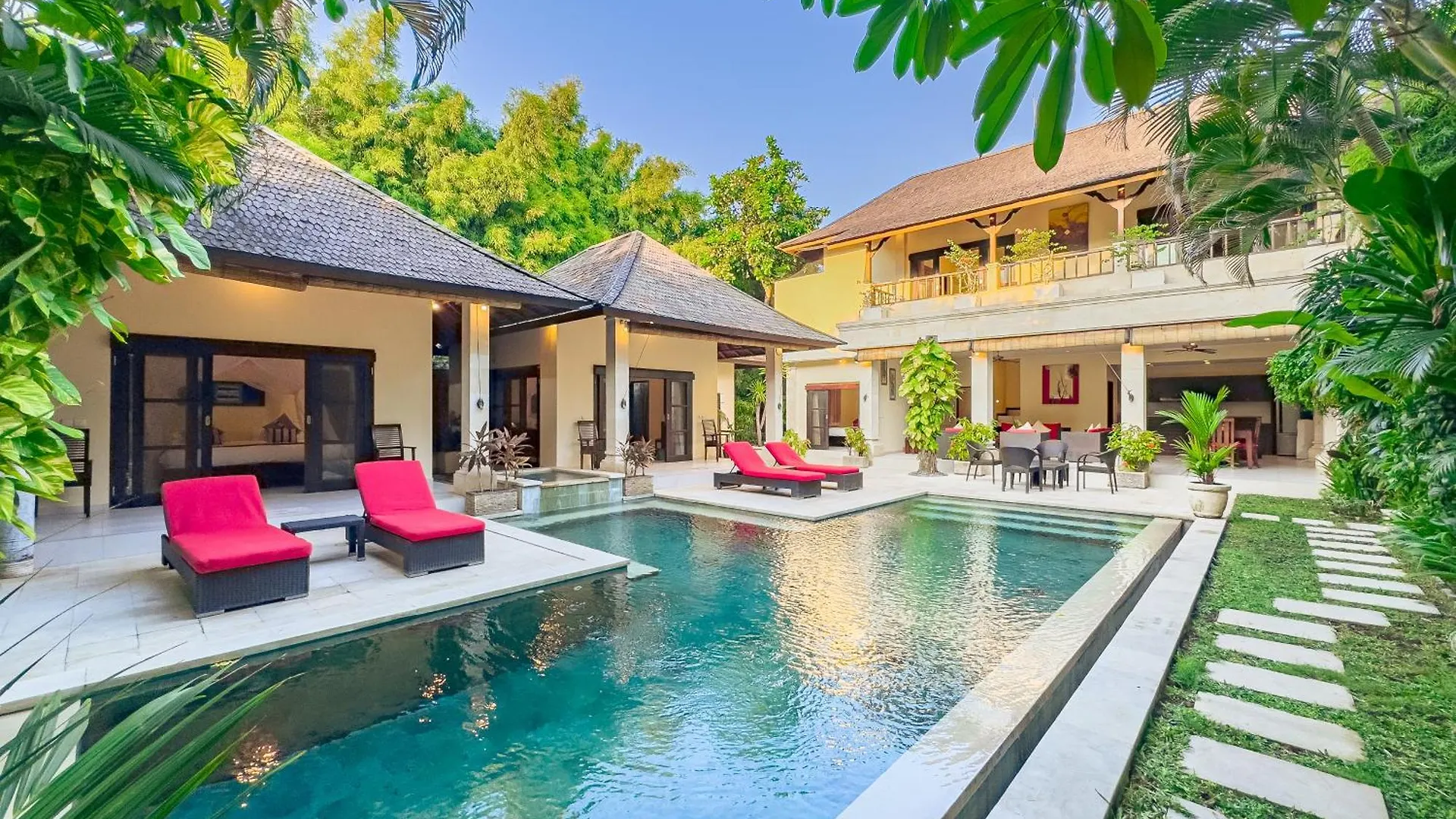 Villa Bugis Abimanyu Seminyak