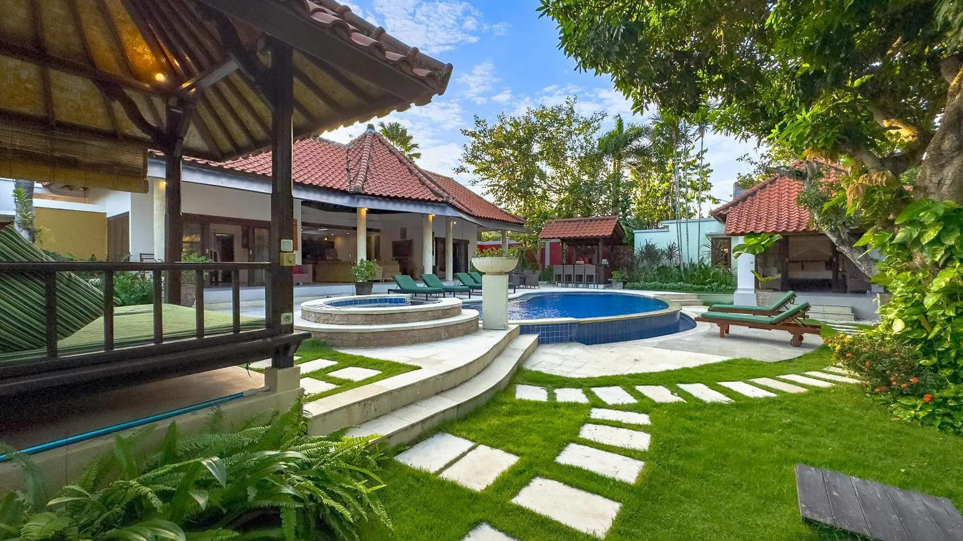 Villa Bugis Abimanyu Seminyak