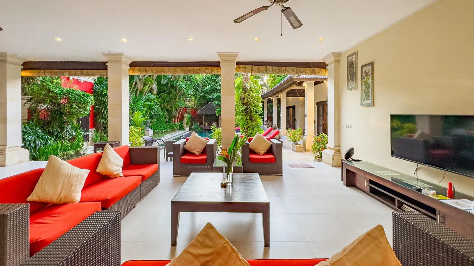 Villa Bugis Abimanyu Seminyak  Seminyak (Bali)