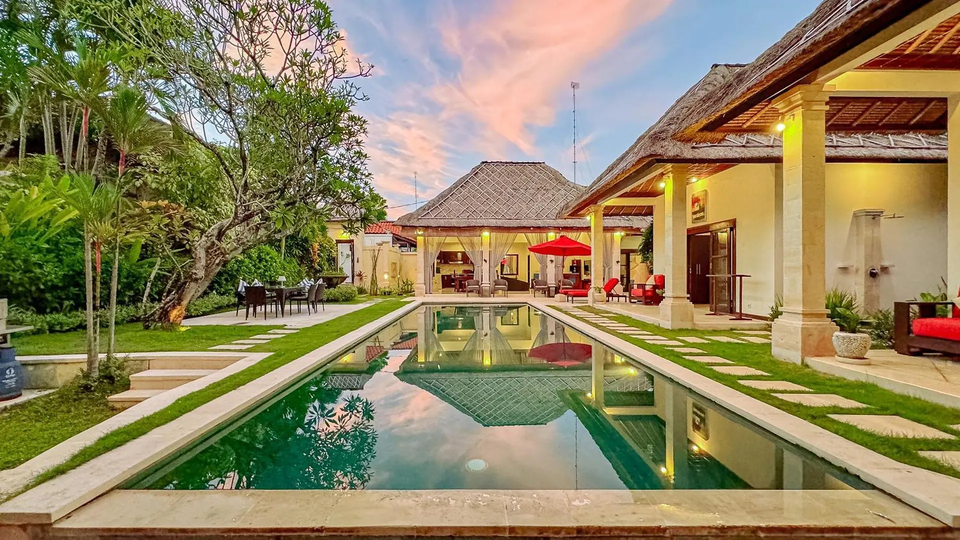 Villa Bugis Abimanyu Seminyak Indonesia