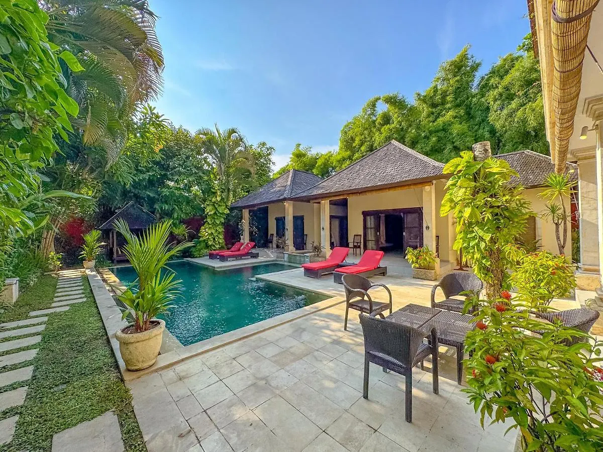Villa Bugis Abimanyu Seminyak