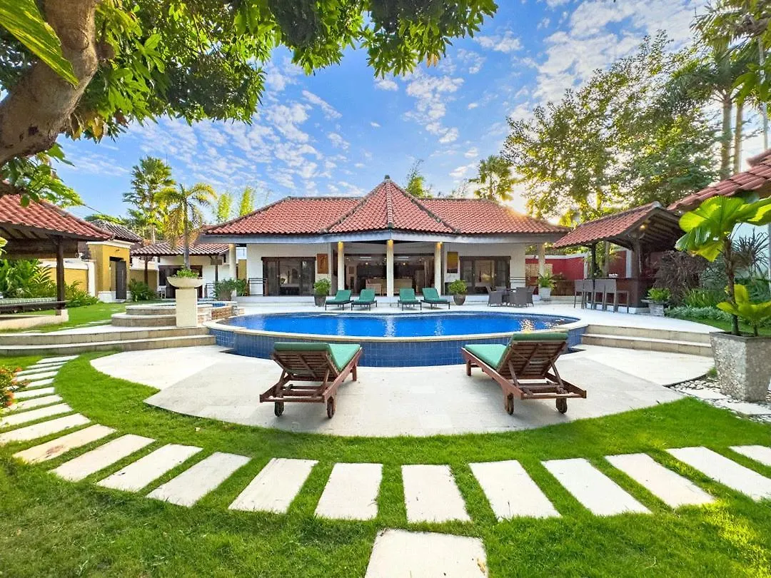 Villa Bugis Abimanyu Seminyak 0*,