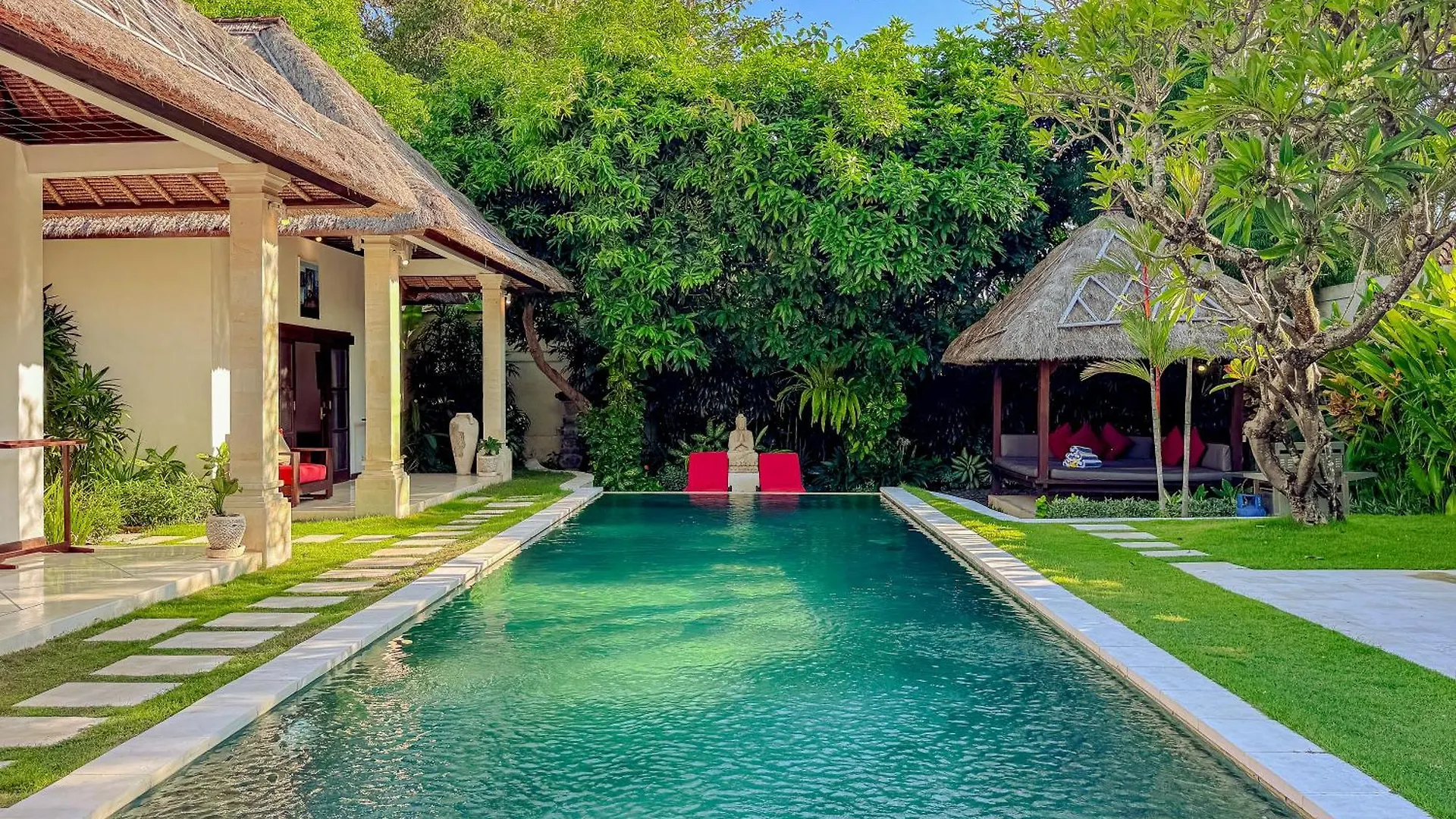 Villa Bugis Abimanyu Seminyak 0*,